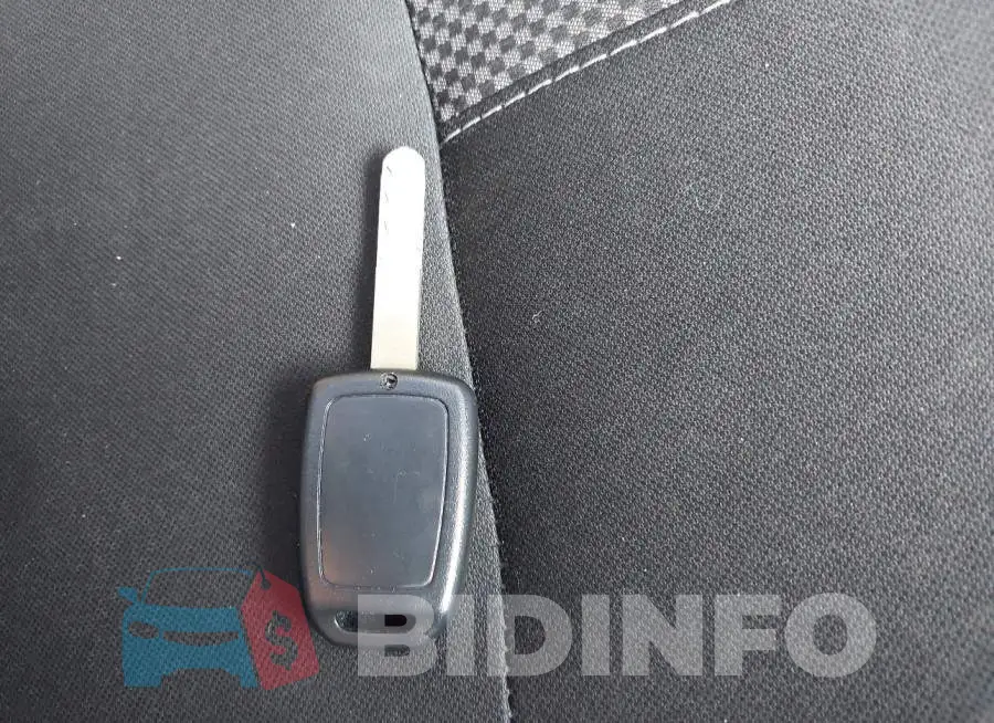 2HGFC2F63MH555701 Photo# 11