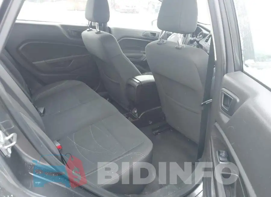 3FADP4BJ3HM159085 Photo# 8