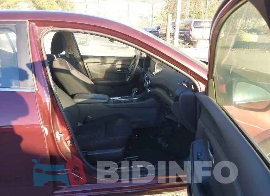 3N1AB8CV2RY305672 Photo# 5