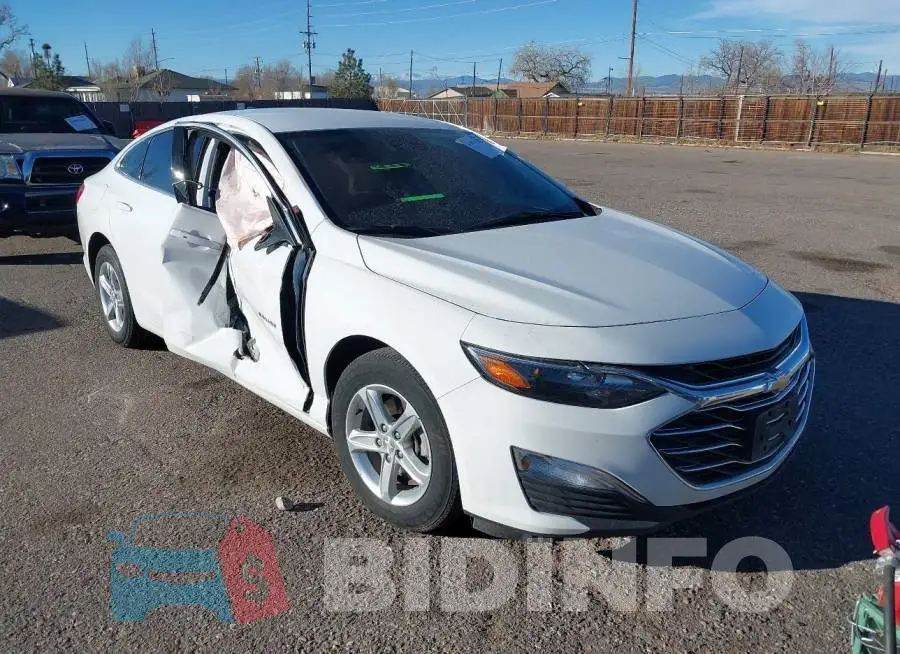 1G1ZB5ST4RF244145 Photo# 1