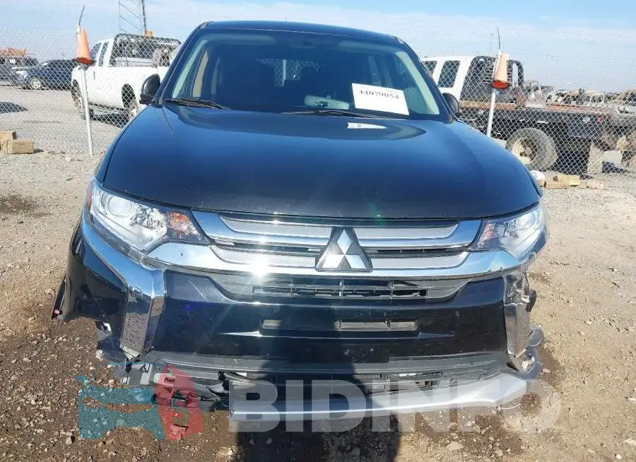 JA4AD2A36JZ052883 Photo# 6