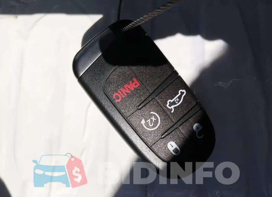 2C3CDXHG5PH671511 Photo# 11