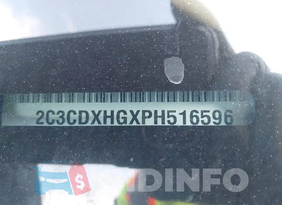 2C3CDXHGXPH516596 Photo# 9
