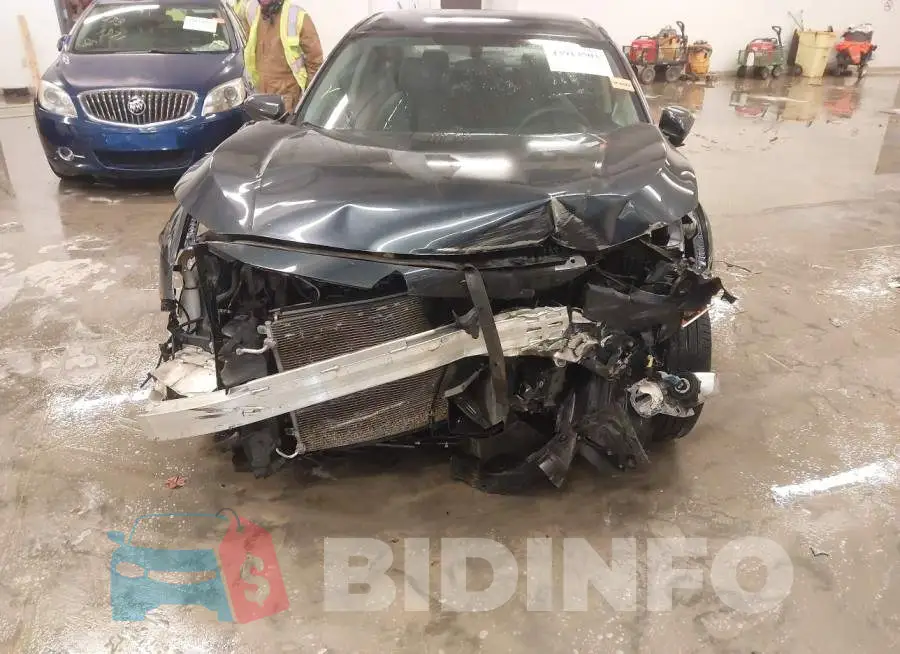 19XFC2F58HE018166 Photo# 6