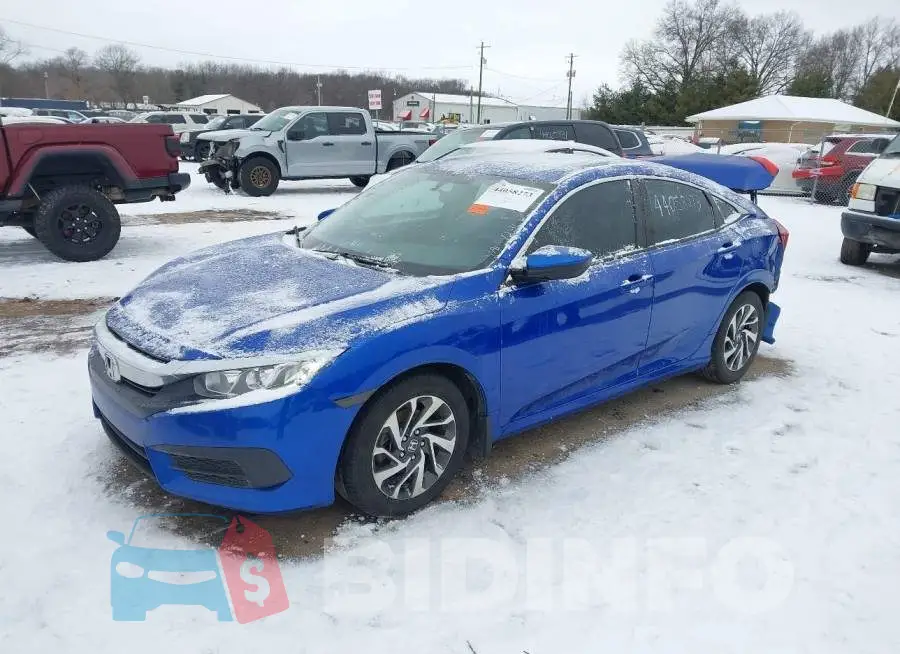 19XFC2F77HE013638 Photo# 2