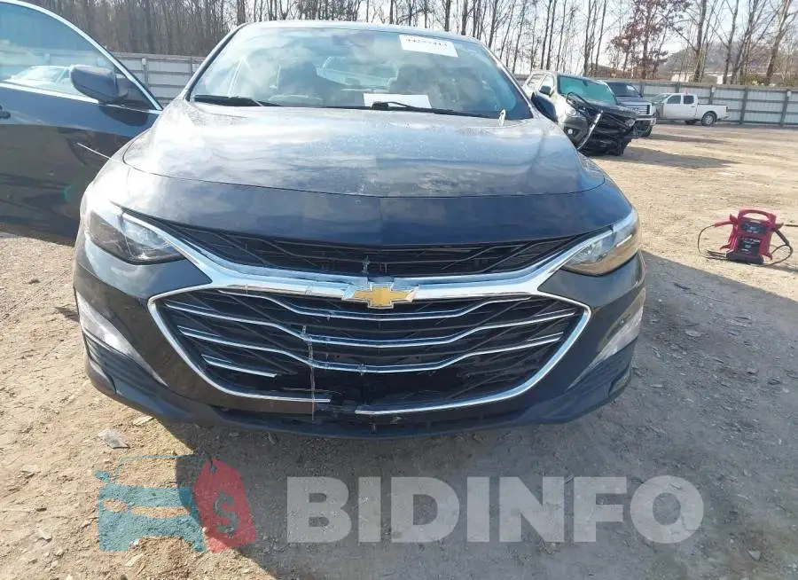 1G1ZD5ST0PF228337 Photo# 6