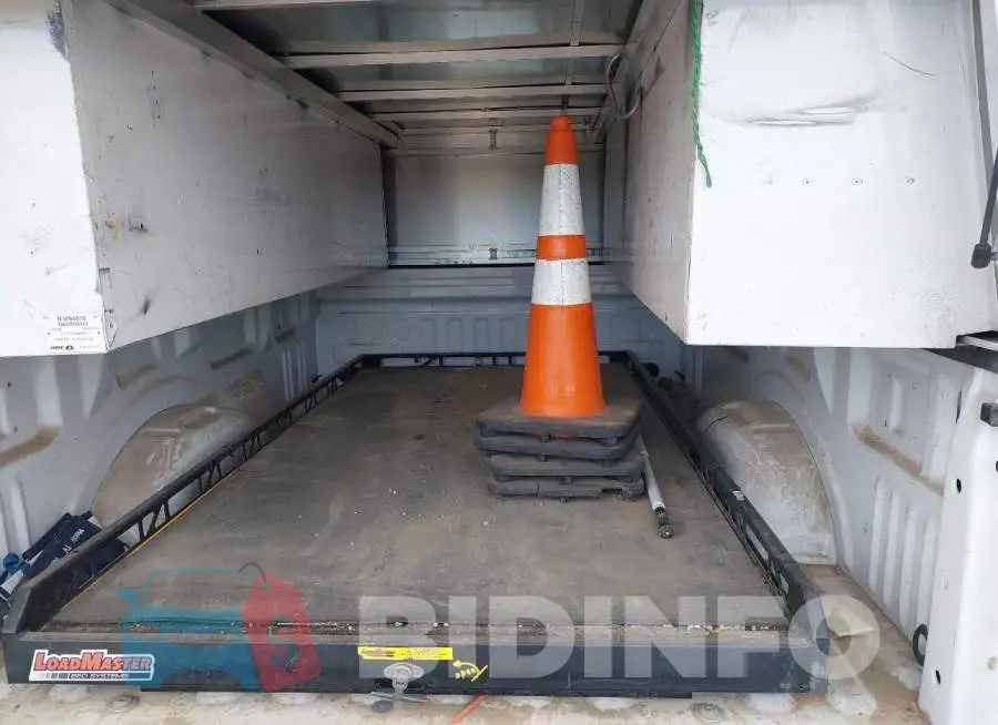 1FTNF1EG5JKF08857 Photo# 21