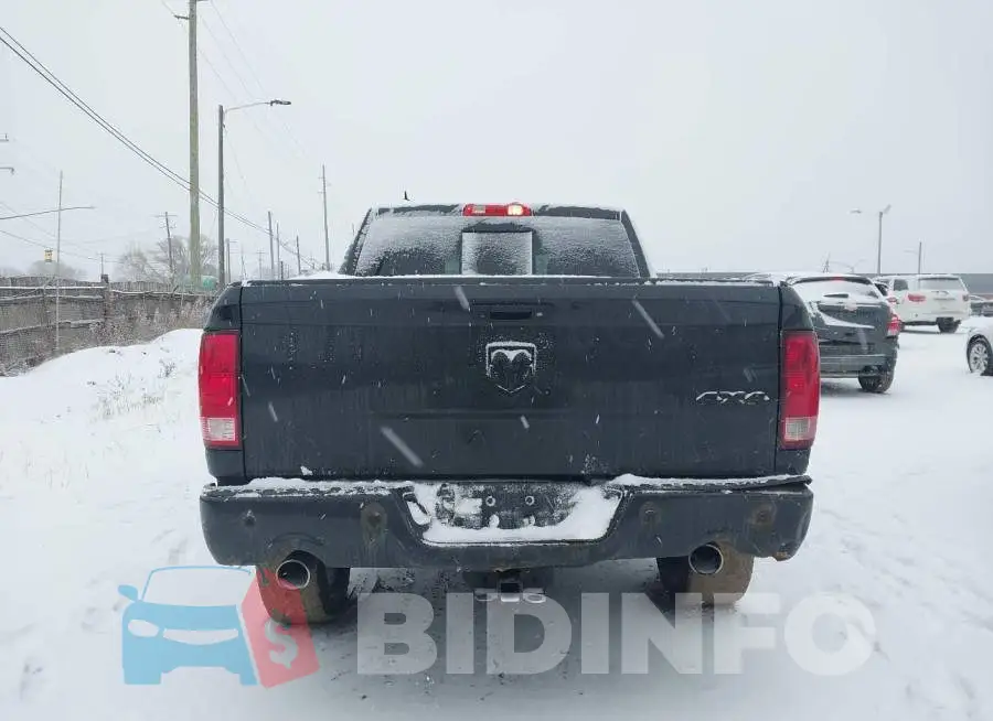 1C6RR7LT2JS276222 Photo# 16