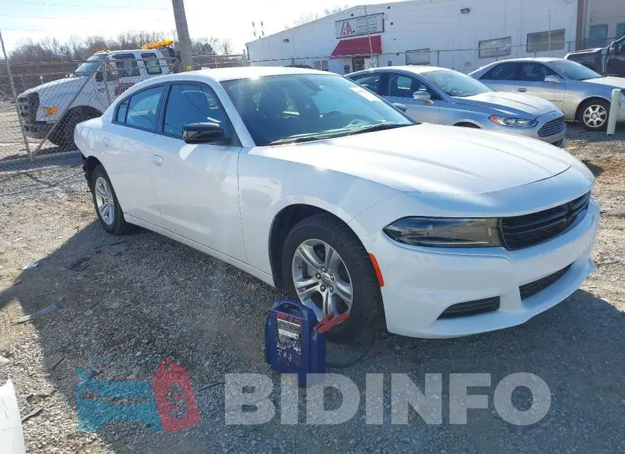 2C3CDXBG1PH675015 Photo# 1