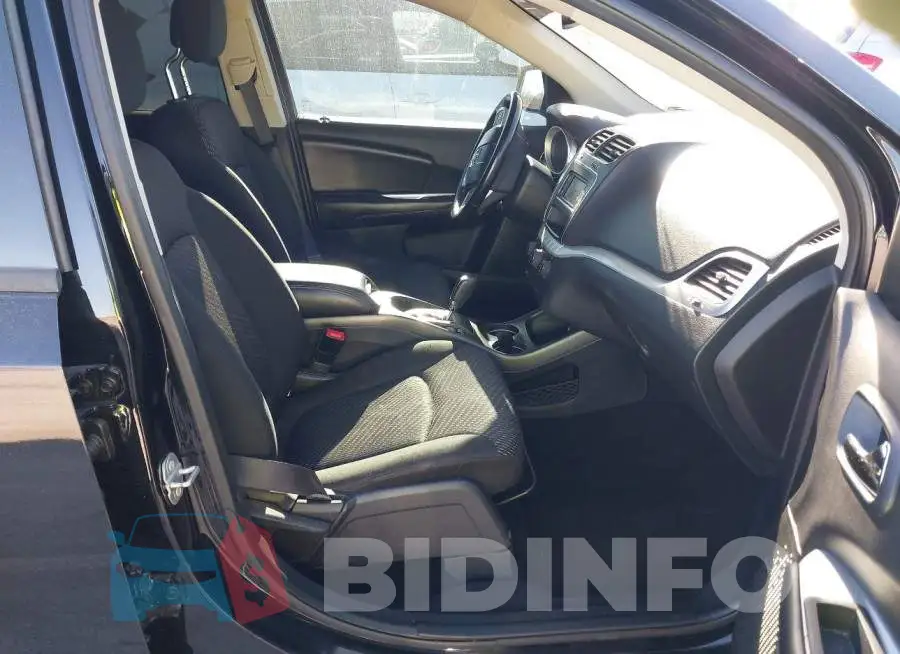 3C4PDCAB6LT261371 Photo# 5