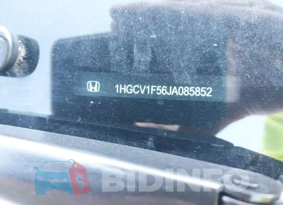1HGCV1F56JA085852 Photo# 9
