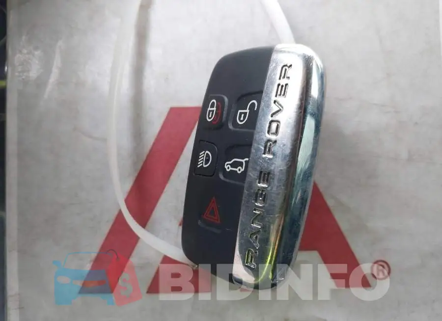 SALGR2FV8HA378102 Photo# 11