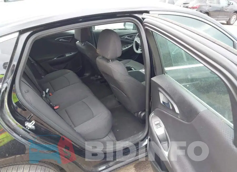 1G1ZD5ST7PF121785 Photo# 8
