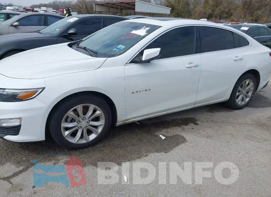 1G1ZD5ST8KF108455 Photo# 17