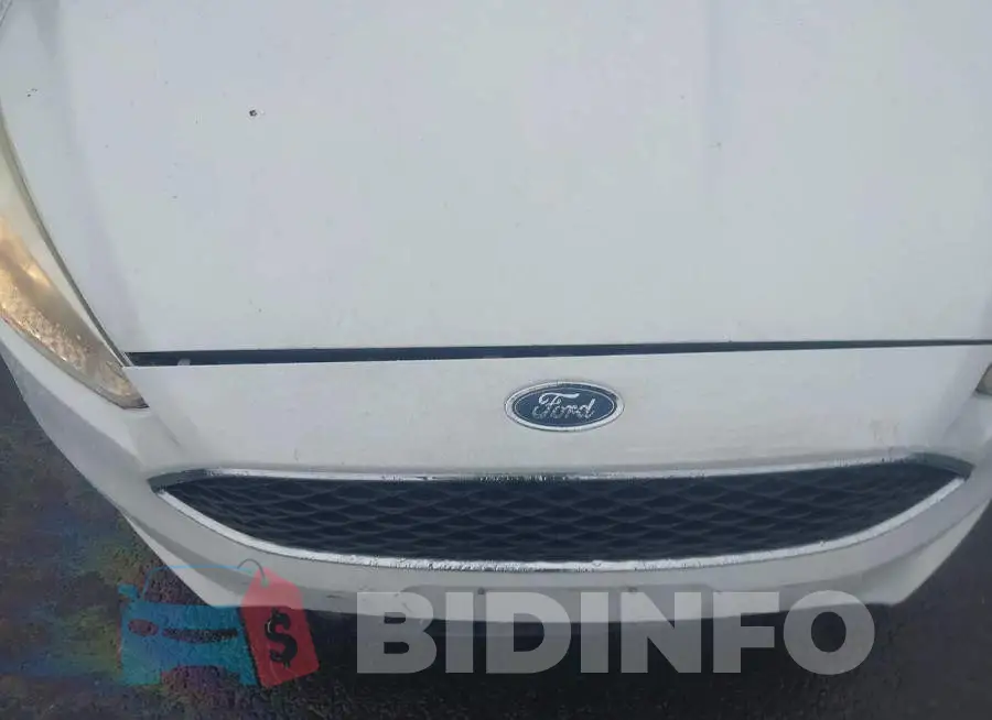 1FADP3F27HL300061 Photo# 6