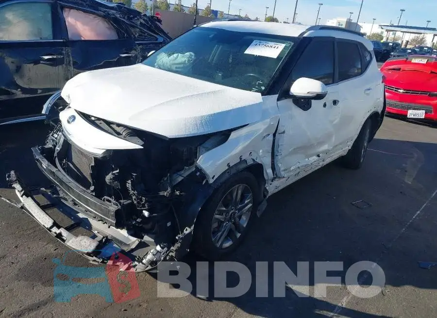 KNDEUCAA3M7147526 Photo# 2