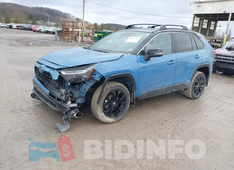 2T3E6RFV8PW042885 Photo# 2