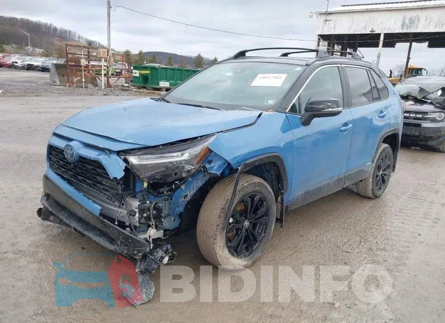 2T3E6RFV8PW042885 Photo# 6