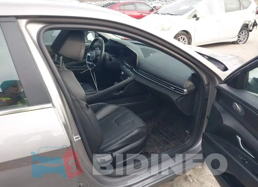 KMHLN4AJ5PU034592 Photo# 5