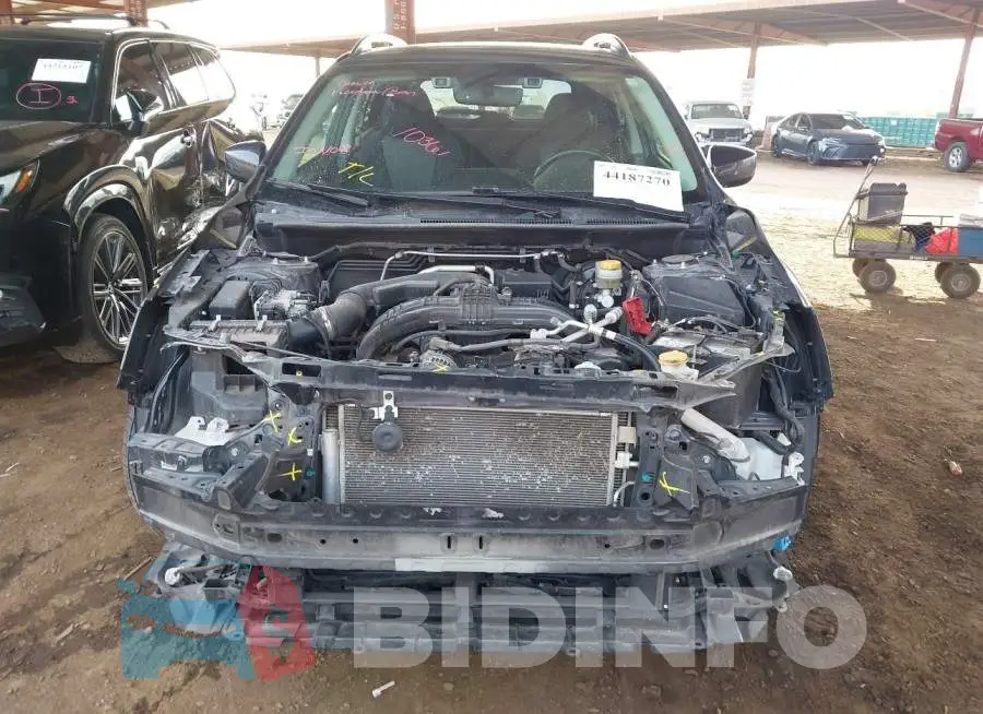 JF2GTAECXKH279588 Photo# 6