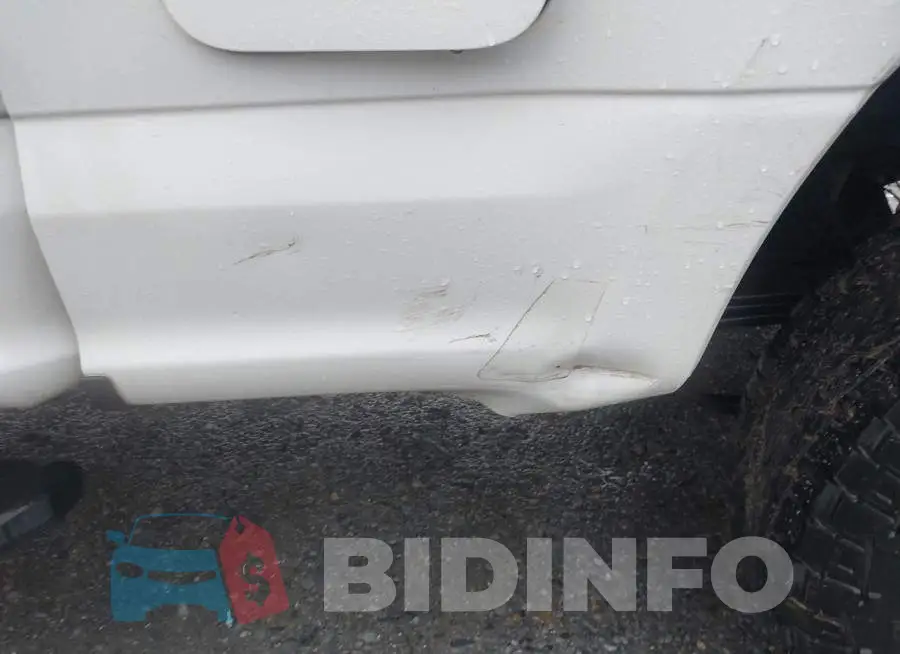 1FT7W2B67JEB38696 Photo# 18
