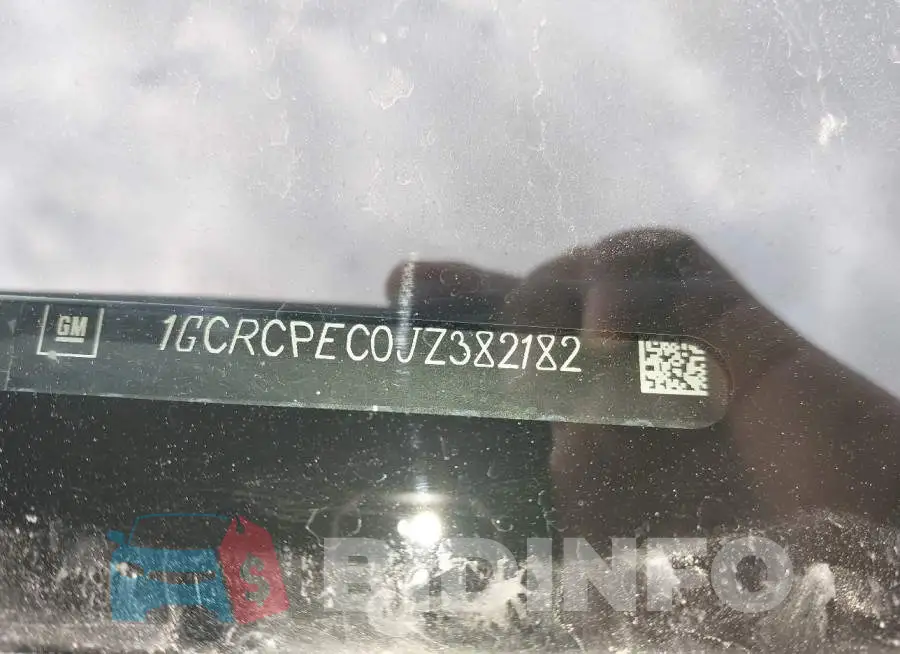 1GCRCPEC0JZ382182 Photo# 9