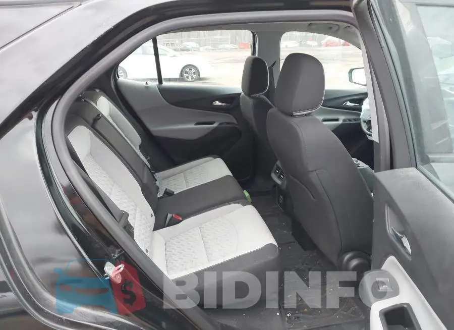 2GNAXSEV5N6152555 Photo# 8