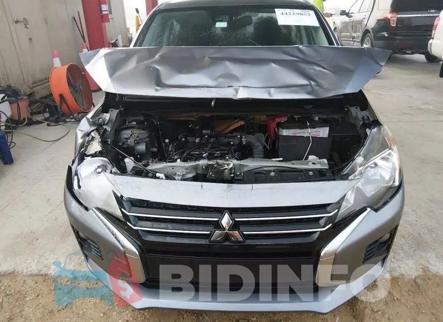 ML32FUFJ6NHF06509 Photo# 6