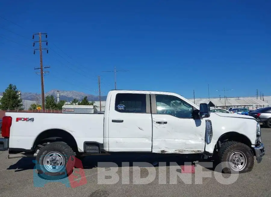 1FT7W2BA7PED40659 Photo# 14