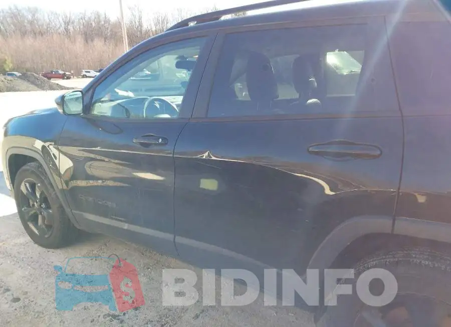 1C4PJMLB0KD415072 Photo# 14