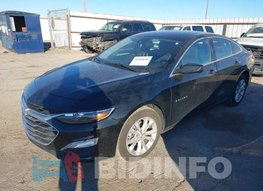 1G1ZD5ST6SF142877 Photo# 2
