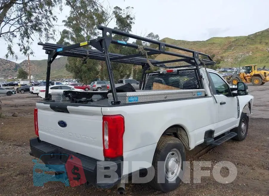 1FTBF2AA9REC74095 Photo# 4