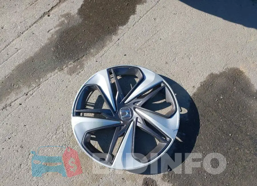 19XFC2F68LE208020 Photo# 12
