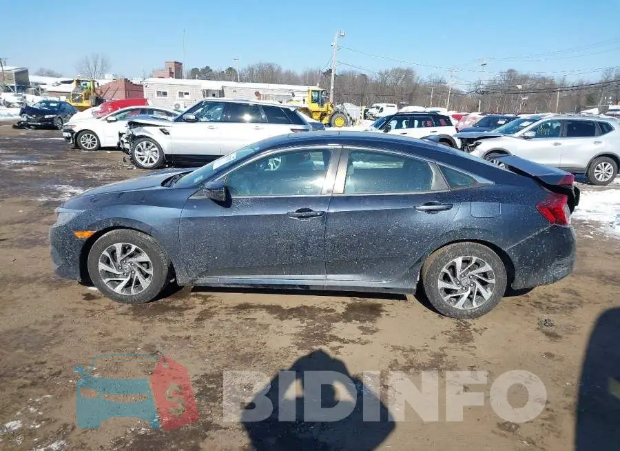19XFC2F82HE210404 Photo# 14