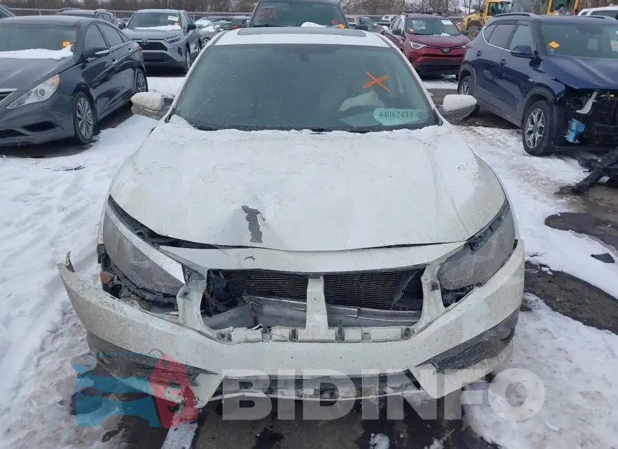 2HGFC1F32HH651373 Photo# 12