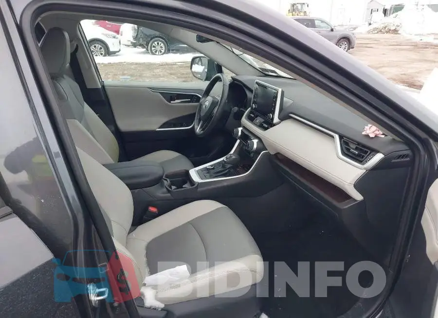 2T3N1RFV7KW073973 Photo# 5
