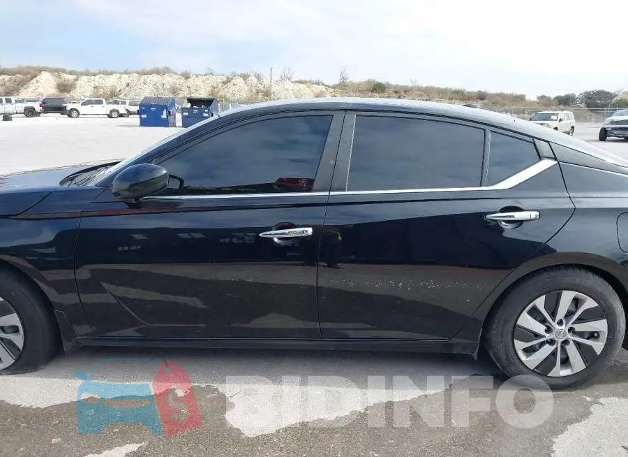 1N4BL4BV6LN305158 Photo# 15