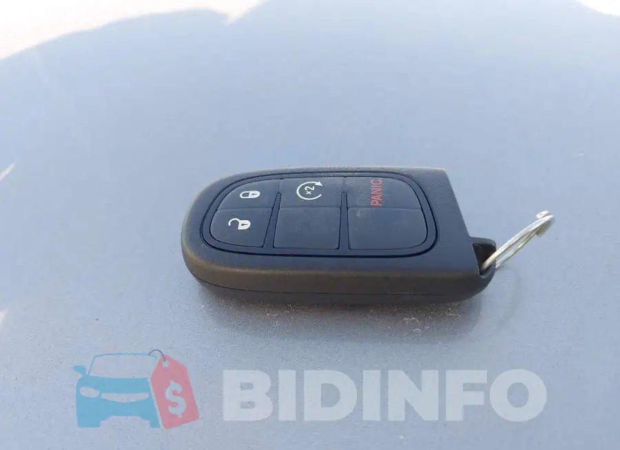 1C4PJMDB0HW556817 Photo# 11