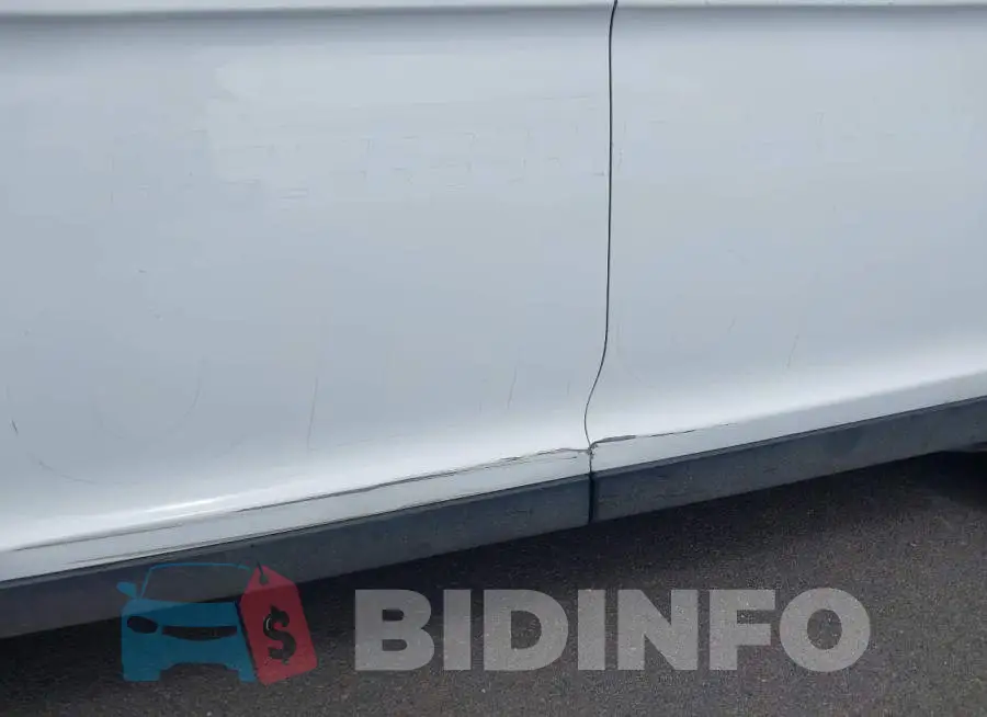 1FAHP2L80JG143461 Photo# 6