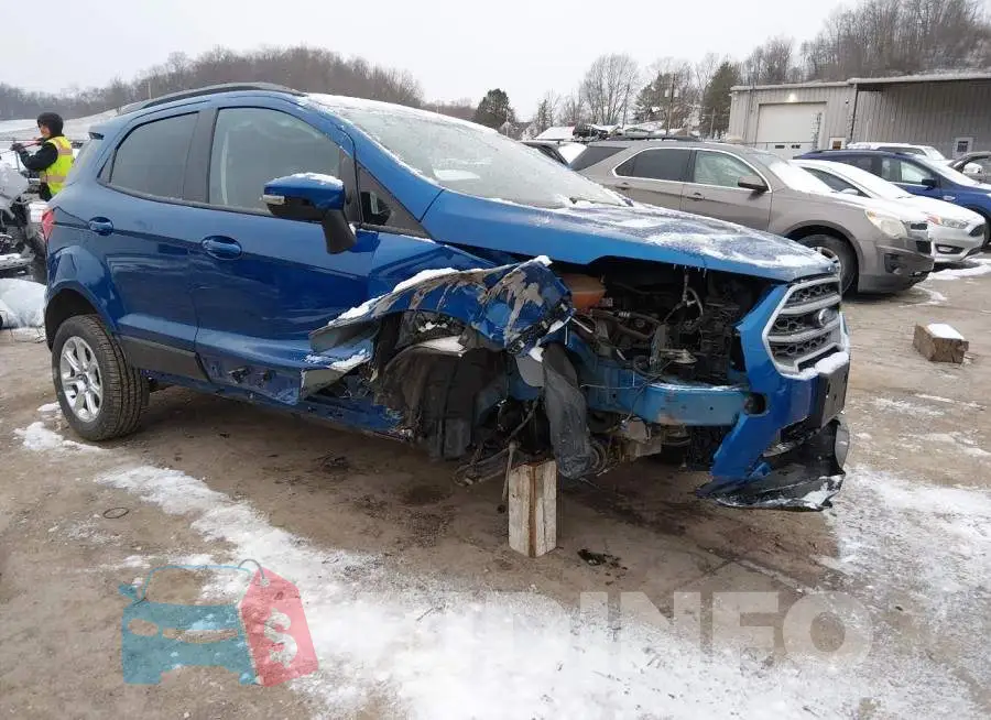MAJ6P1UL0JC236556 Photo# 1