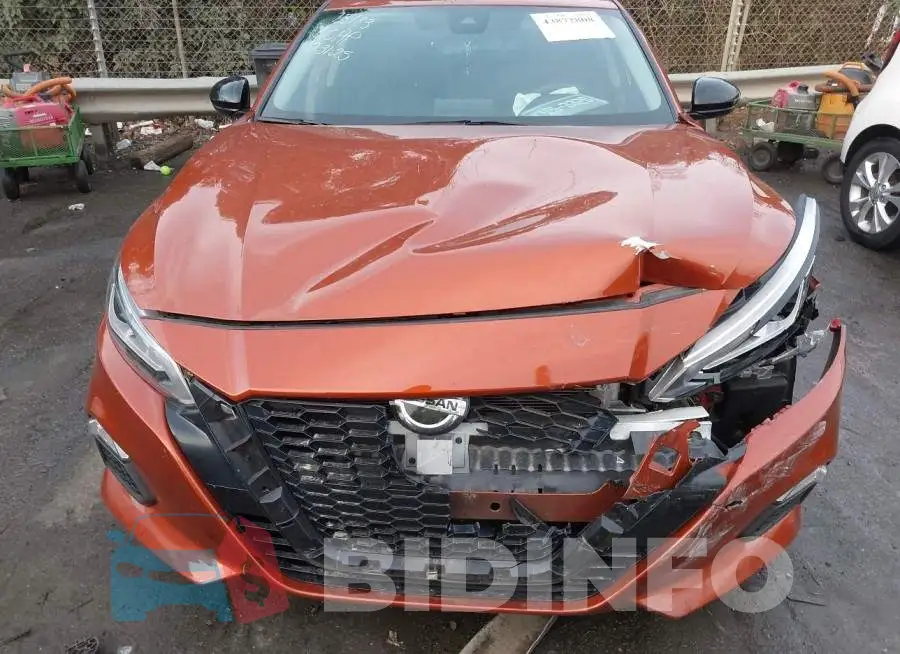 1N4BL4CV0NN409940 Photo# 12