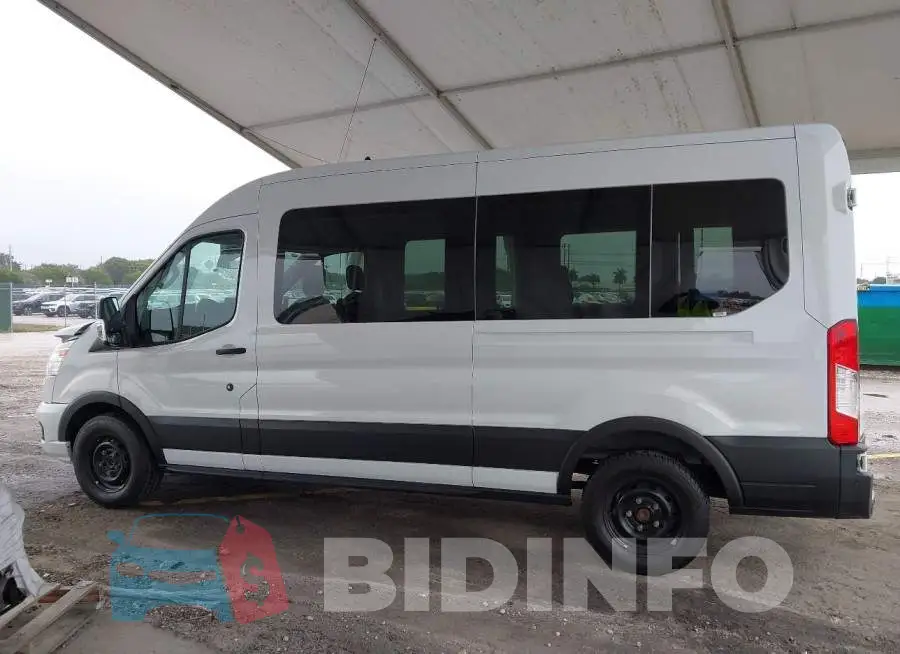 1FBAX2C84PKB37135 Photo# 14