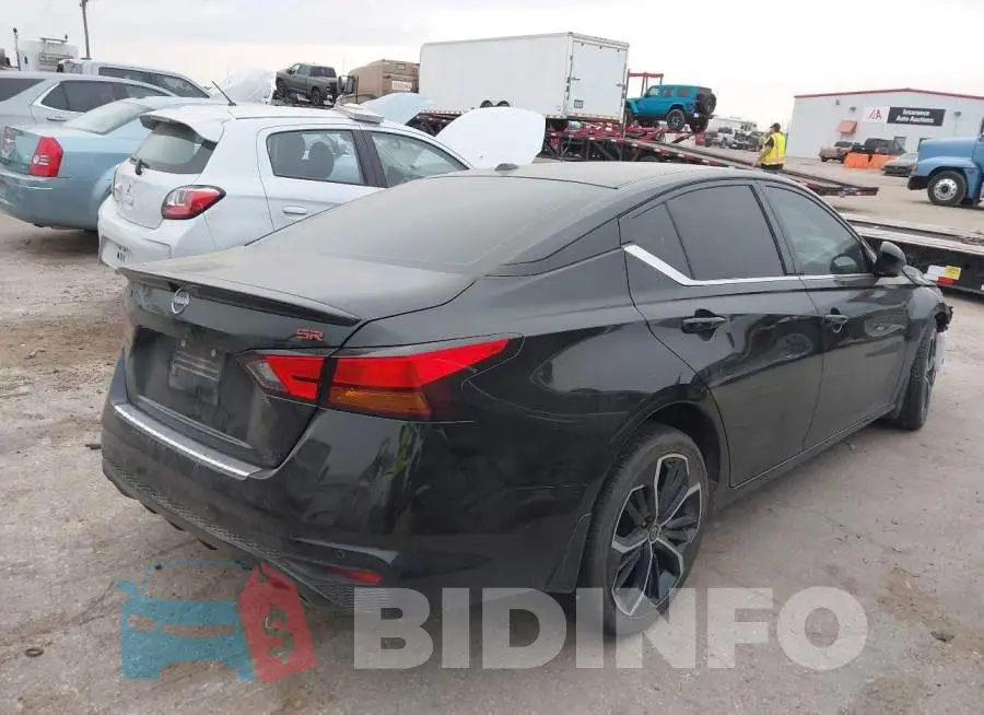 1N4BL4CV5PN387033 Photo# 4