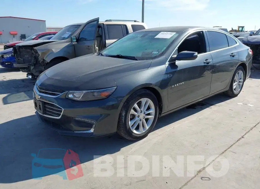 1G1ZD5ST5JF124613 Photo# 2
