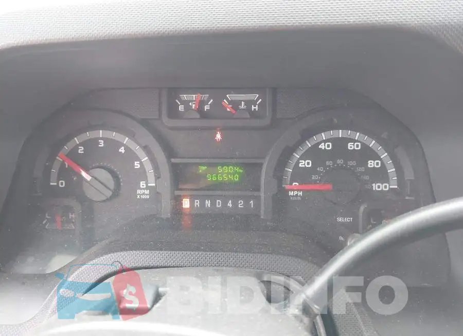 1FDEE3FS5KDC51136 Photo# 5