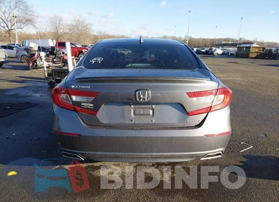 1HGCV1F34JA228425 Photo# 16