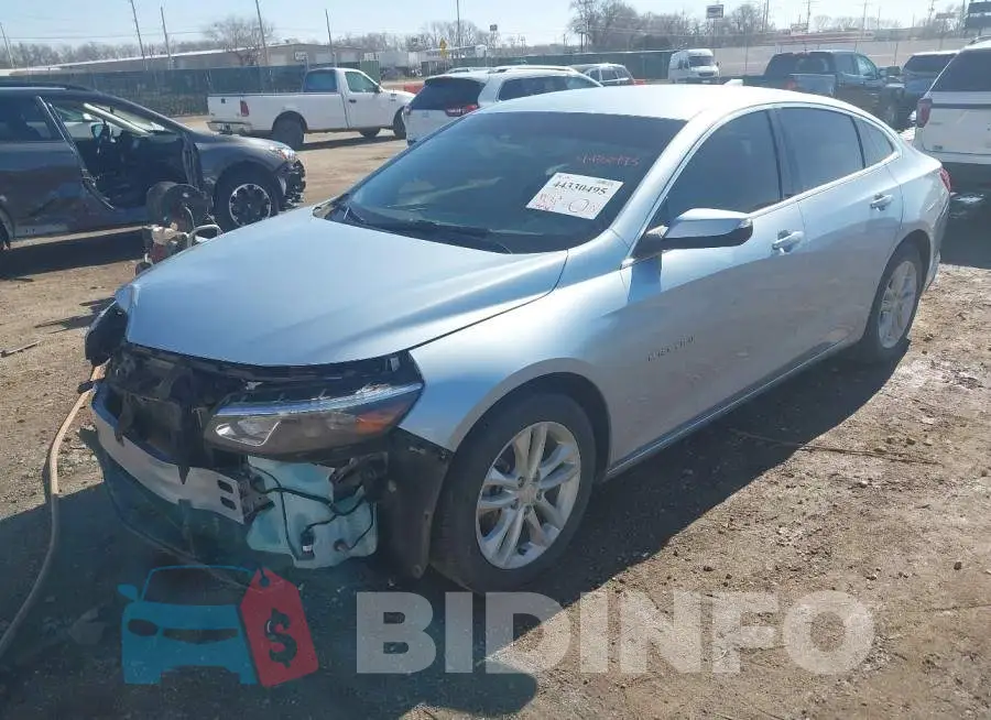 1G1ZD5ST2JF157620 Photo# 2