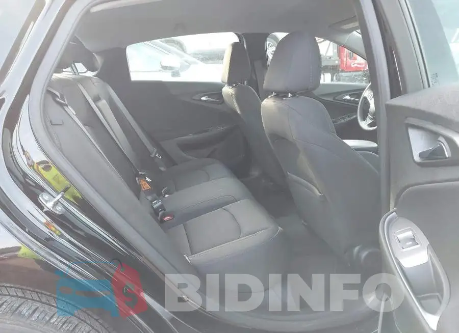 1G1ZD5ST2SF142763 Photo# 8