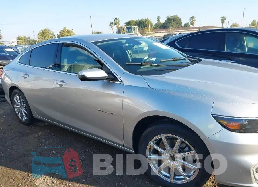 1G1ZD5ST5JF109674 Photo# 13