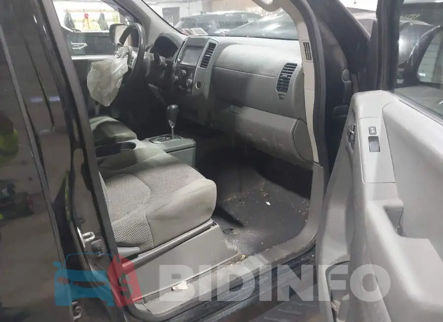 1N6ED0EB9MN702019 Photo# 5